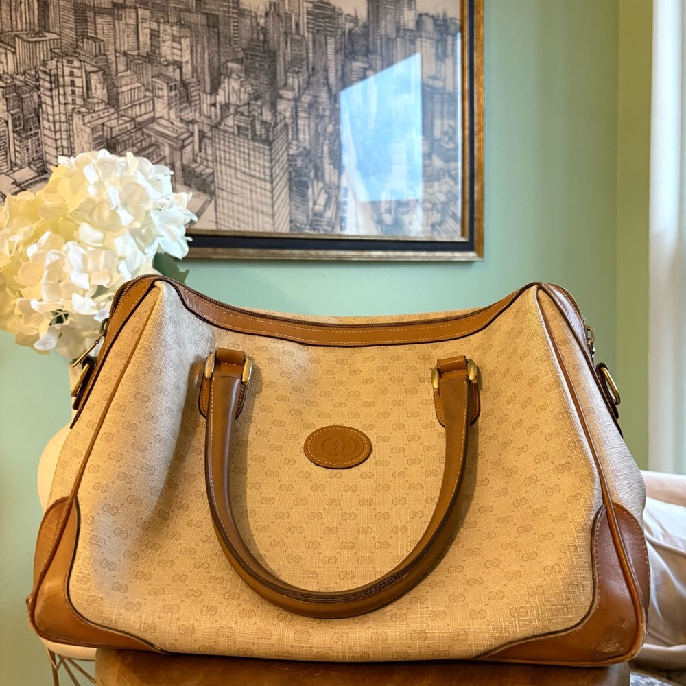 AUTHENTIC GUCCI VINTAGE HANDBAG